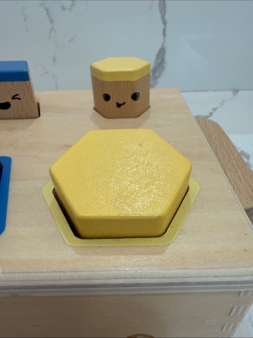 KiwiCo Pop-Up Shape Sorter Puzzle - Picture 7 of 16